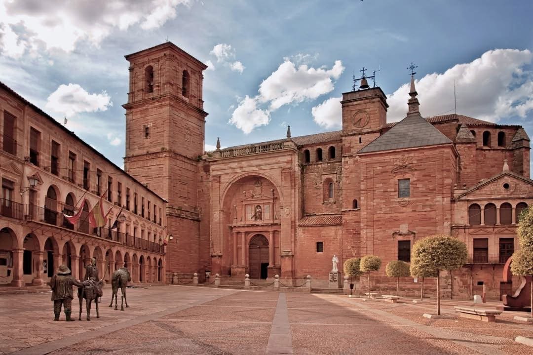 Plaza Mayor de Villanueva de los Infantes